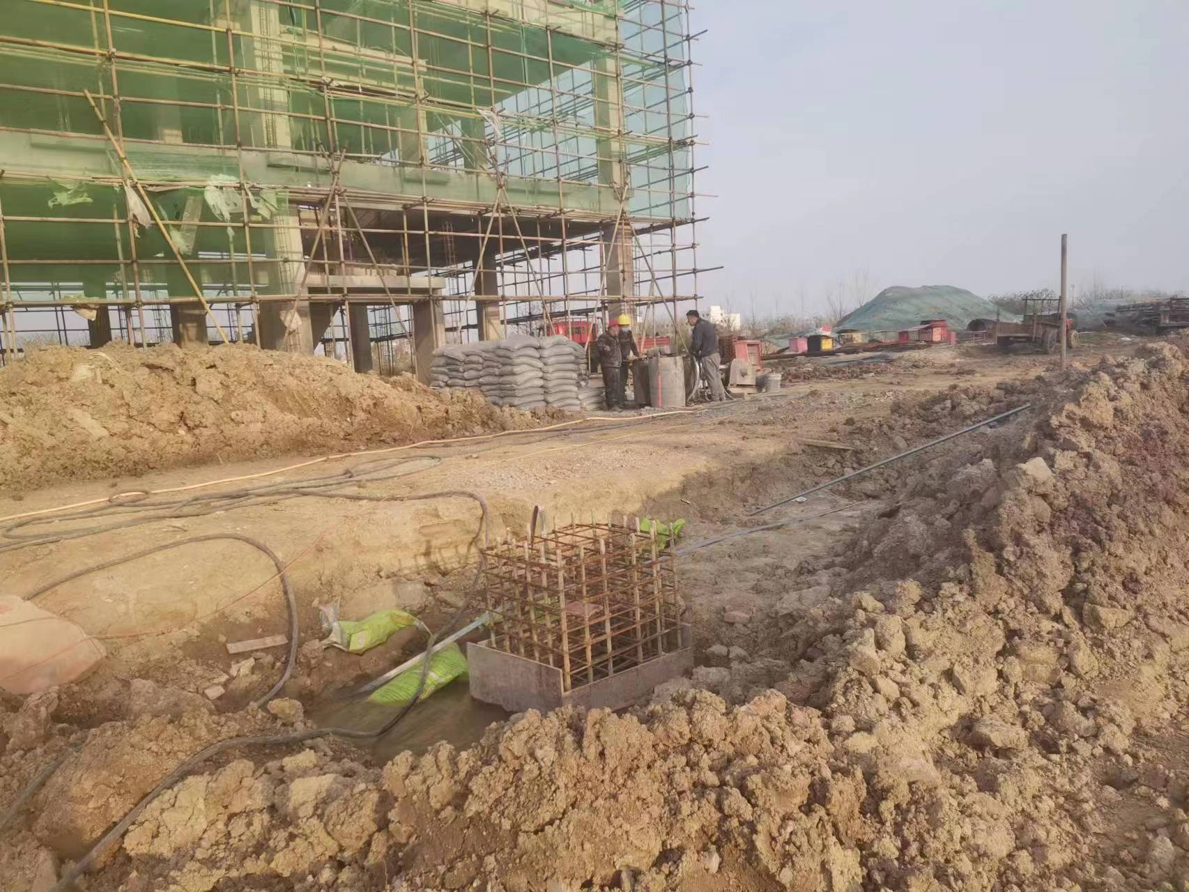 立山当桥梁出现裂缝的时候应该及时加固修补